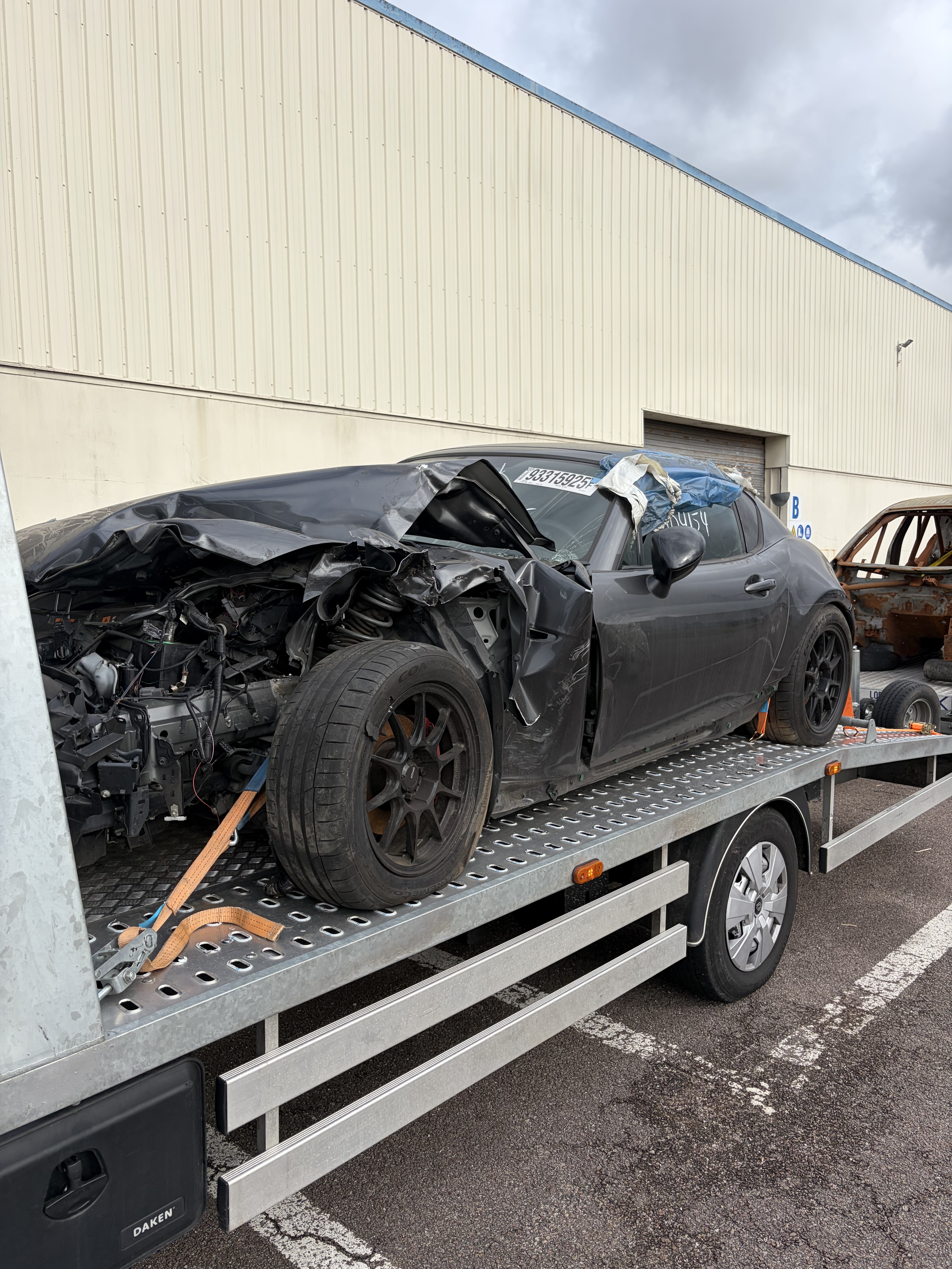 Visuel transport de véhicule 5